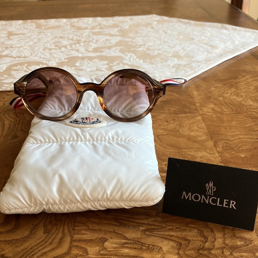 Moncler tortoise shell sunglasses - Picture 11 of 11